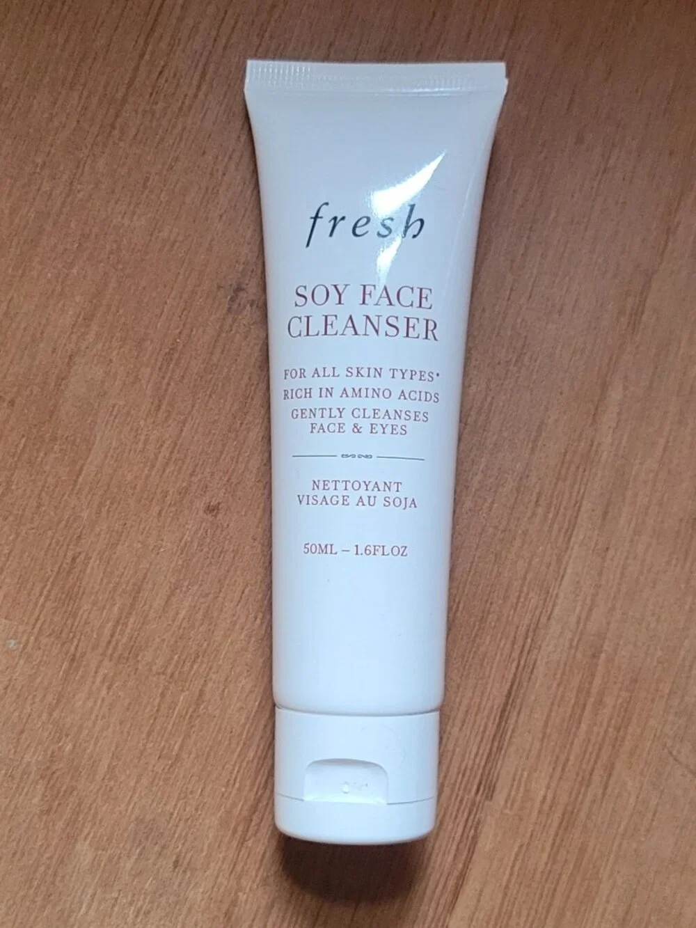 Assorted Fresh Skincare Products w/Branded Bag